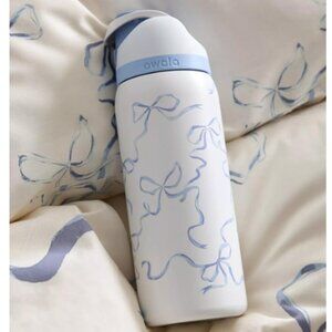 Owala Tied And True Blue Bows 32 Oz Freesip UO Exclusive - NIB